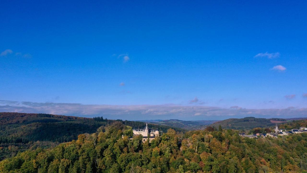 Le Chateau De Mirwart Zewnętrze zdjęcie